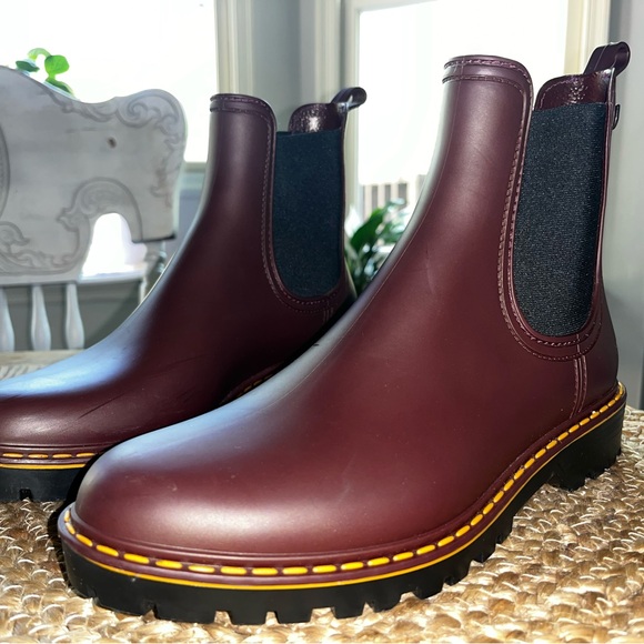 Igor Shoes - IGOR  Burgundy Chelsea Boots WOMENS SIZE 40